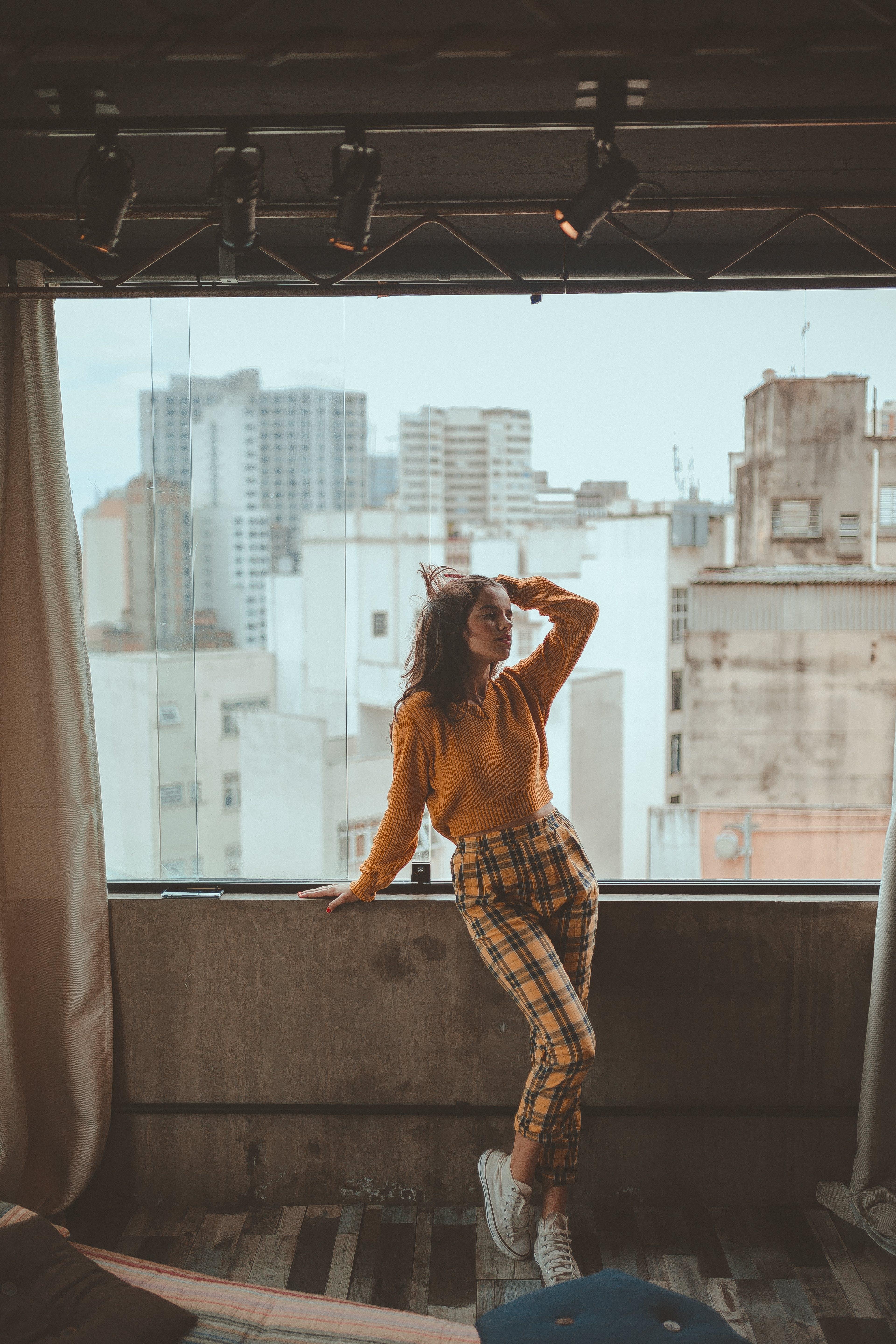 Femme avec cheveuc hydratés